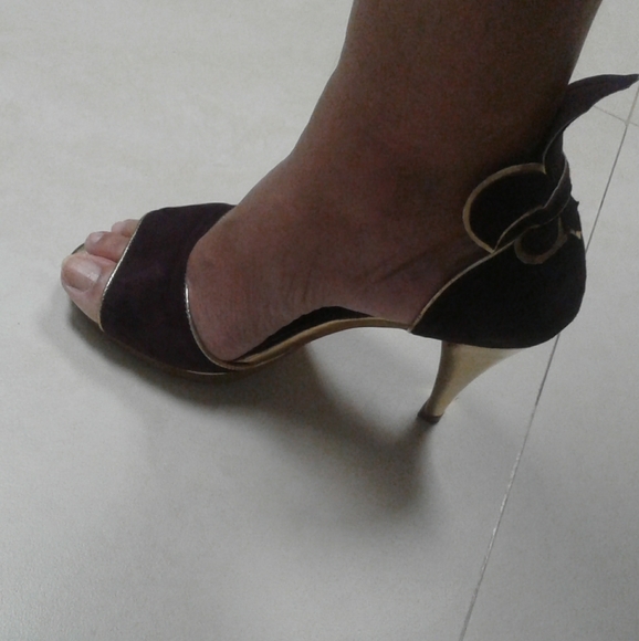 ❌SOLD❌ HERSTAR PURPLE FLEUR DE LIS High Heels - Picture 7 of 8